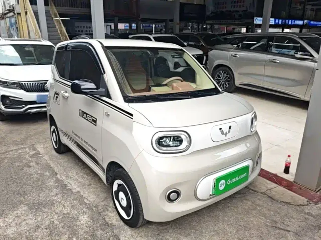 Wuling Hongguang Mini EV — Фото автомобиля 3
