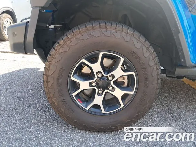 Jeep Wrangler JL — Фото автомобиля 5