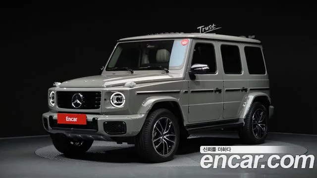 Фотография автомобиля — Mercedes-Benz G-Class W465