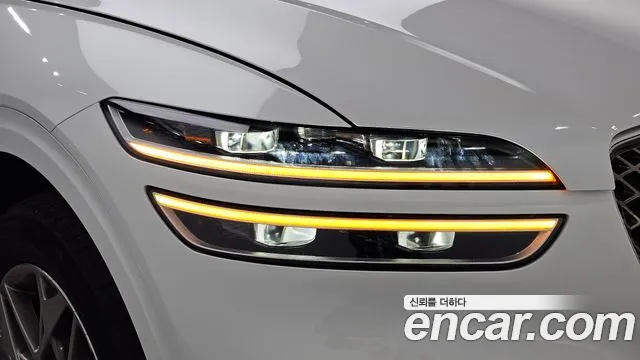Genesis GV70 — Фото автомобиля 7