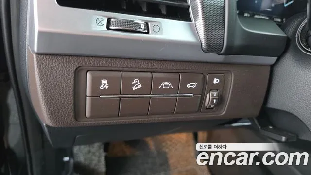 KG_Mobility_Ssangyong Rexton All Rexton Дизель 2.2 4WD — Фото автомобиля 11