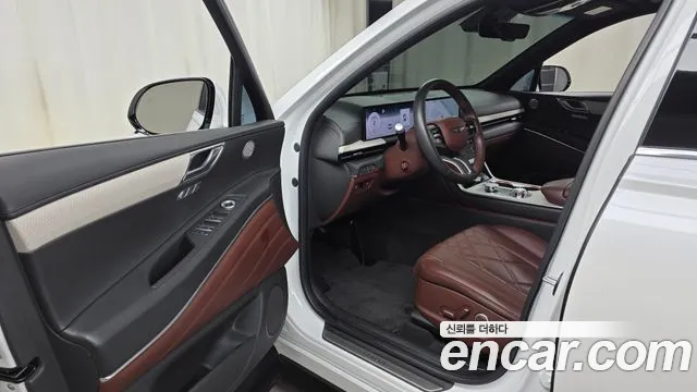 Genesis GV80 — Фото автомобиля 15