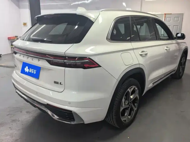 Geely Xingyue L — Фото автомобиля 3