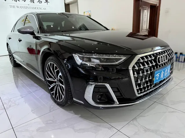 Audi A8 — Фото автомобиля 3