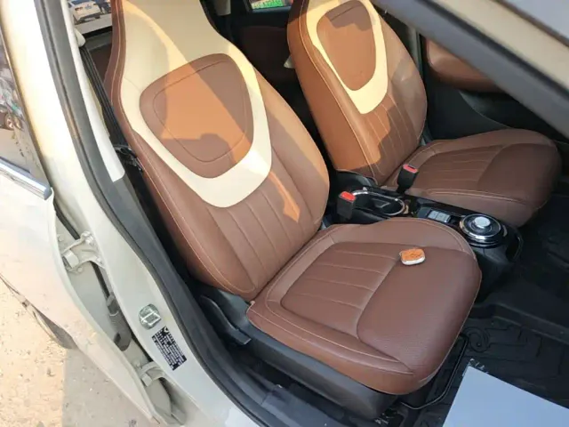 Wuling Bingo — Фото автомобиля 24