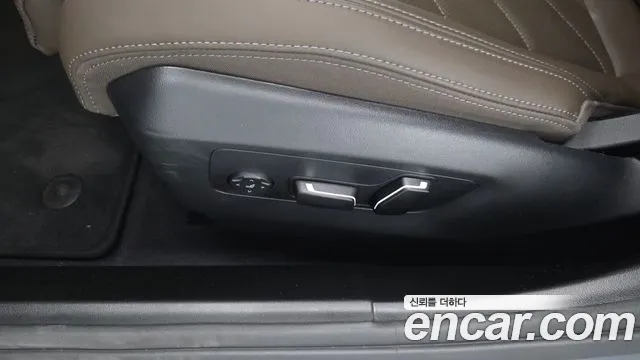 BMW 5 Series G60 — Фото автомобиля 30