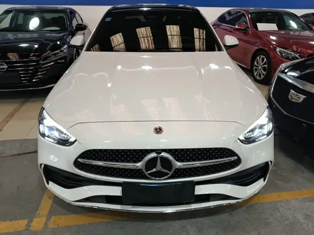 Mercedes-Benz C-Class — Фото автомобиля 2