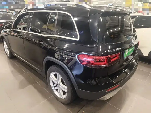 Mercedes-Benz GLB-Class — Фото автомобиля 4