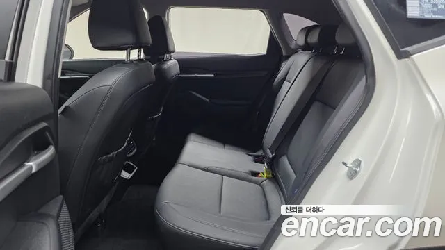 Kia Seltos Новый Seltos Бензин 2.0 2WD — Фото автомобиля 11