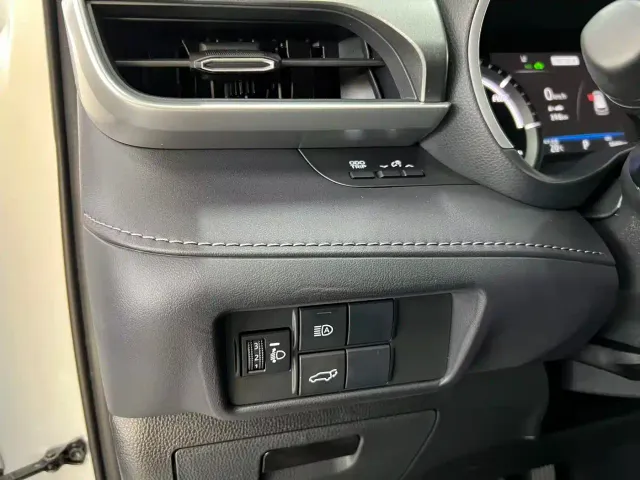 Toyota Highlander — Фото автомобиля 16