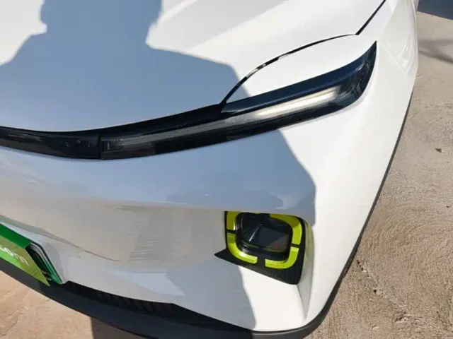 Geely Geometry E Firefly — Фото автомобиля 23