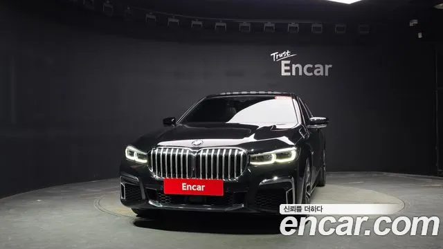 BMW 7 Series — Фото автомобиля 3