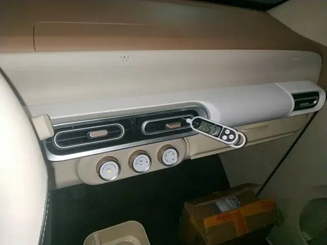 Wuling Hongguang Mini EV — Фото автомобиля 12
