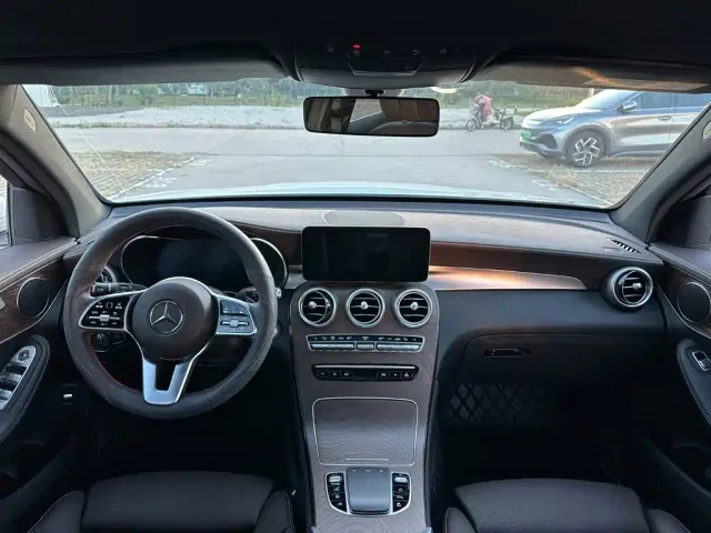 Mercedes-Benz GLC-Class — Фото автомобиля 10