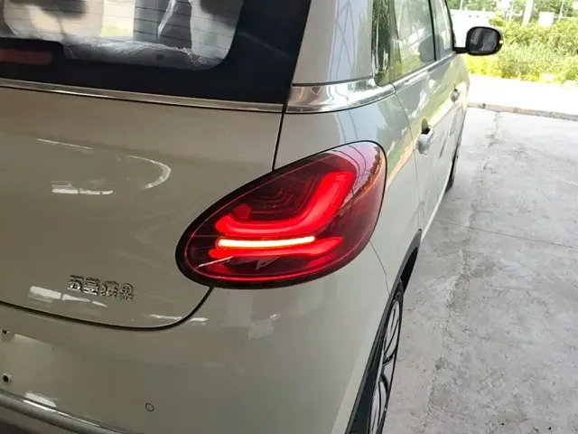 Wuling Bingo — Фото автомобиля 7