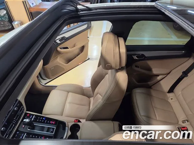 Porsche Macan — Фото автомобиля 17