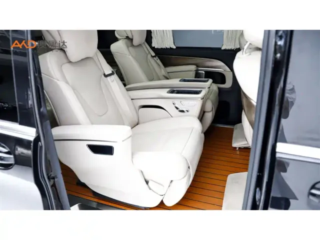 Mercedes-Benz V-Class — Фото автомобиля 8