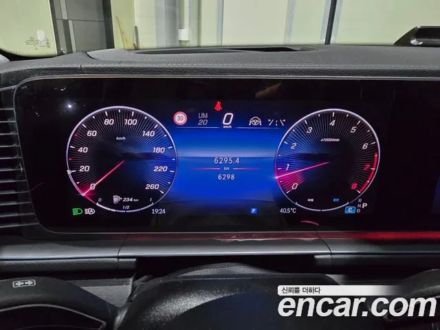 Mercedes-Benz GLE-Class — Фото автомобиля 5