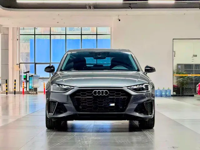 Audi A4L — Фото автомобиля 7