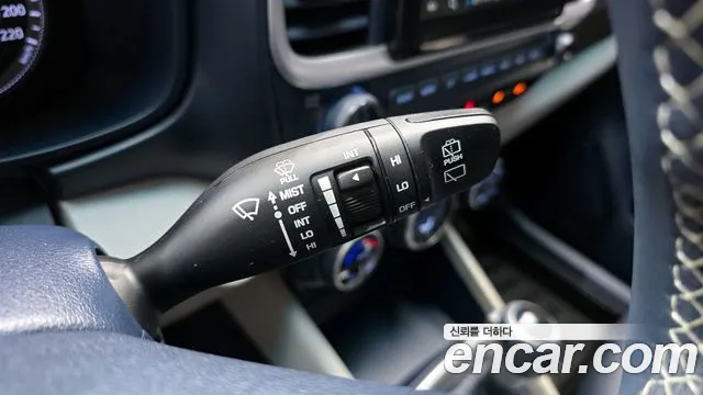 Hyundai Venue Venue 1.6 Modern Plus — Фото автомобиля 15
