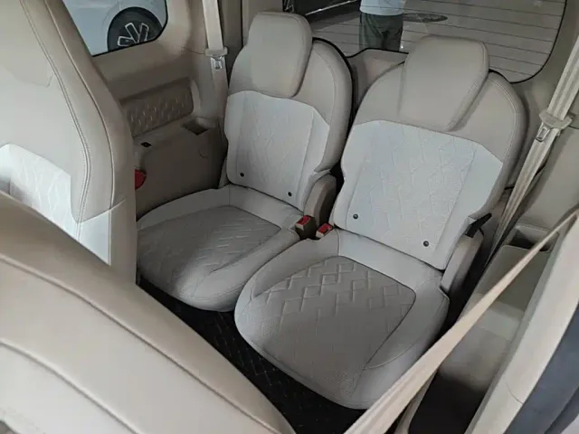 Baojun KiWi EV — Фото автомобиля 16