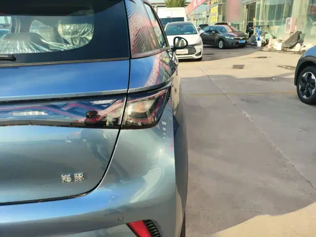 BYD Dolphin — Фото автомобиля 7