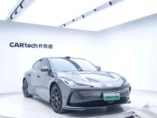 IM Motors L6 — Фото автомобиля 7