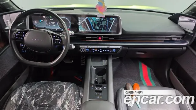 Hyundai Ioniq 6 — Фото автомобиля 10