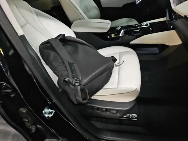 Buick Envision Plus — Фото автомобиля 24
