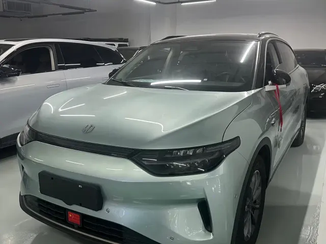 Фотография автомобиля — Leapmotor C11
