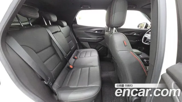 ChevroletGMDaewoo Trailblazer Trailblazer 1.3 турбо 4WD — Фото автомобиля 12
