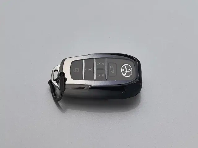 Toyota Sienna — Фото автомобиля 19