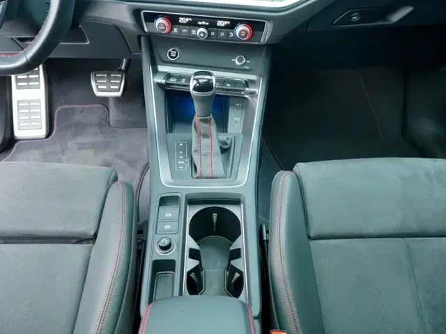 Audi Q3 — Фото автомобиля 19