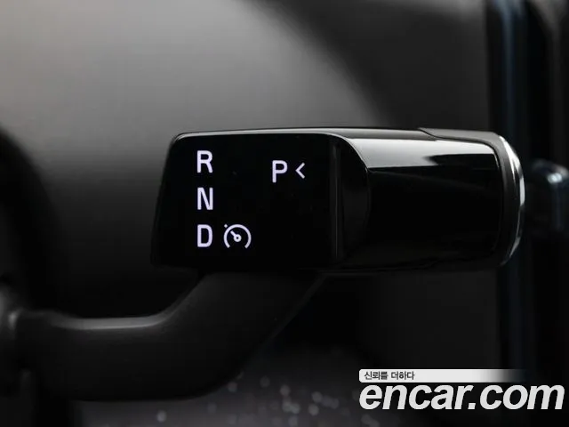 Volvo EX30 — Фото автомобиля 15