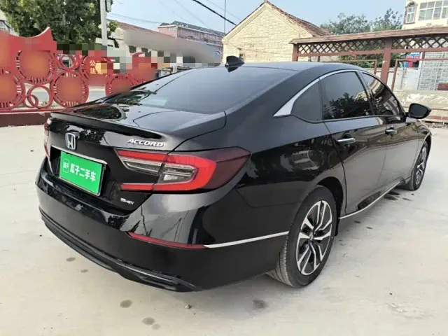 Honda Accord — Фото автомобиля 6