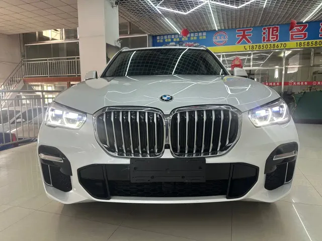 BMW X5 — Фото автомобиля 4