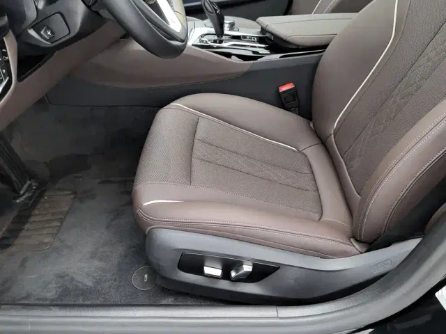 BMW 5 Series — Фото автомобиля 20