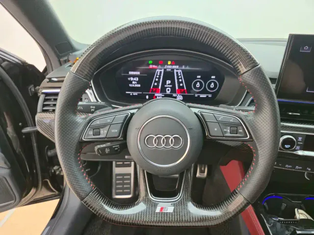 Audi A4L — Фото автомобиля 7