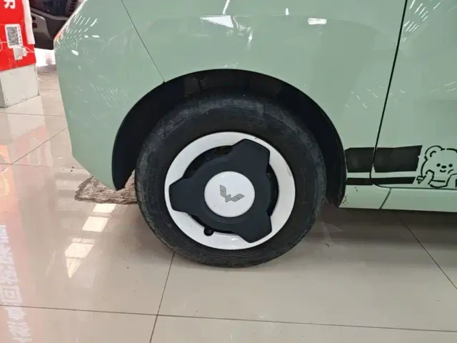 Wuling Hongguang Mini EV — Фото автомобиля 24