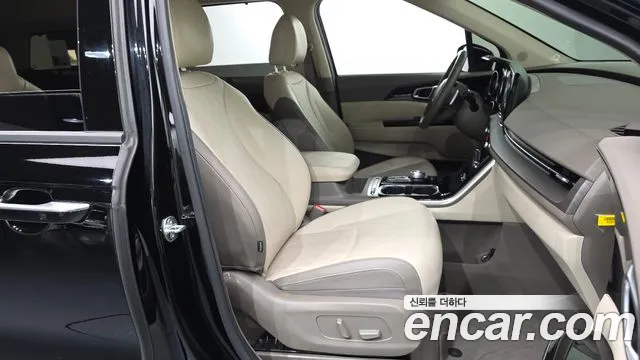Kia Carnival 4th Gen — Фото автомобиля 17