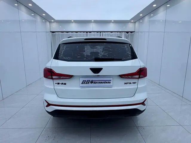 Jetta VS7 — Фото автомобиля 5