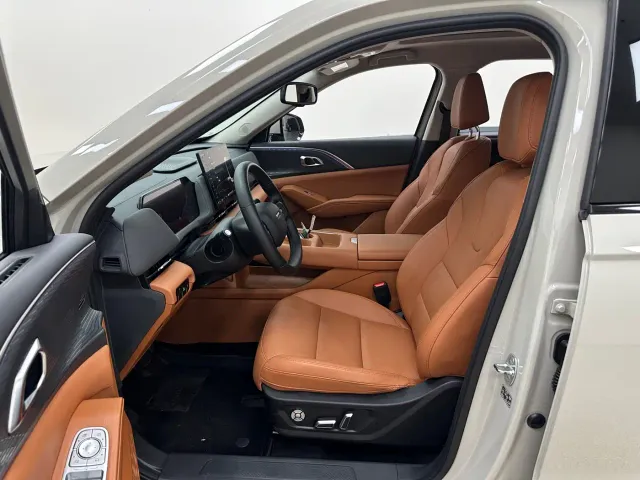 Haval Xiaolong MAX — Фото автомобиля 15
