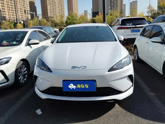 BYD Seal 05 DM-i — Фото автомобиля 2