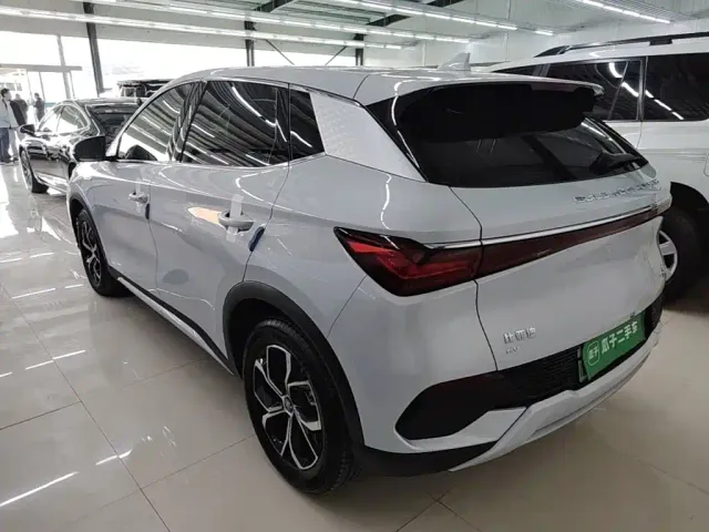 BYD Yuan PLUS — Фото автомобиля 4