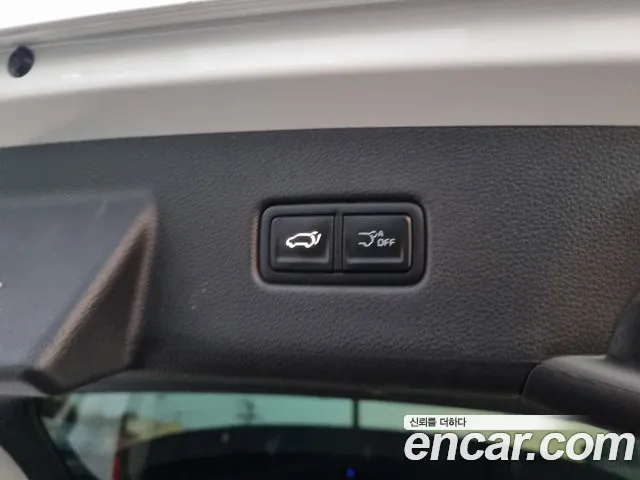 Kia Carnival Generation 4 — Фото автомобиля 8