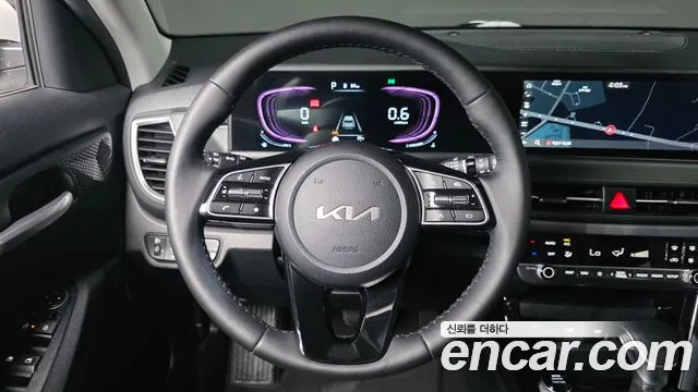 Kia Seltos Новый Seltos Бензин 2.0 2WD — Фото автомобиля 13