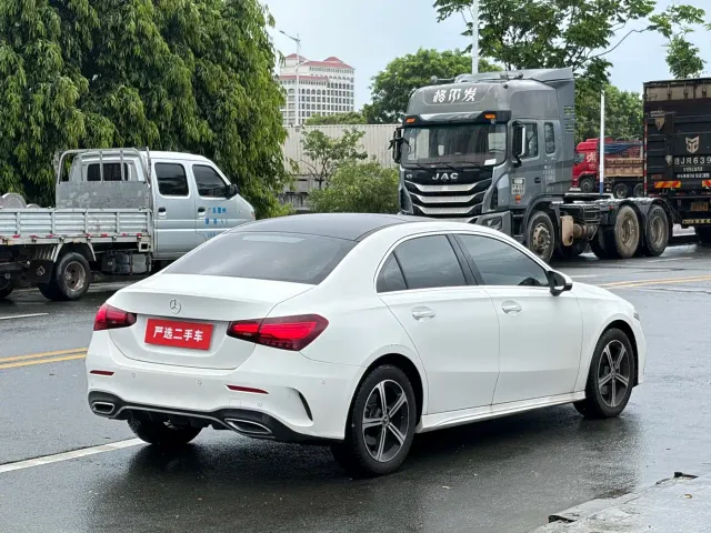Mercedes-Benz A-Class — Фото автомобиля 9