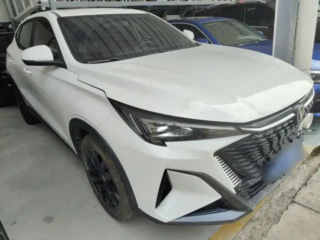 Changan Changan X5 PLUS 2024 1.5T DCT Enjoyment Model — Фото автомобиля 3