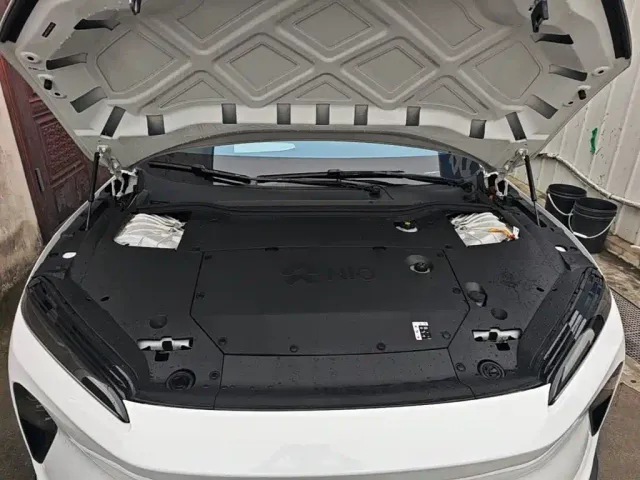 Nio ET5 Touring — Фото автомобиля 19