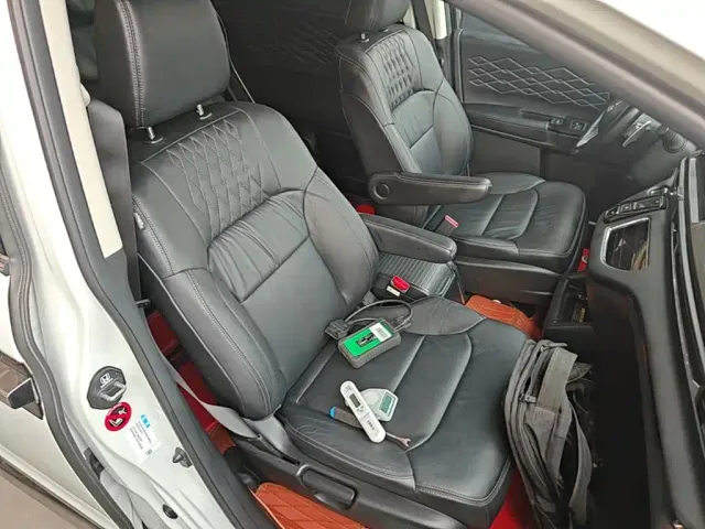 Honda Elysion — Фото автомобиля 24